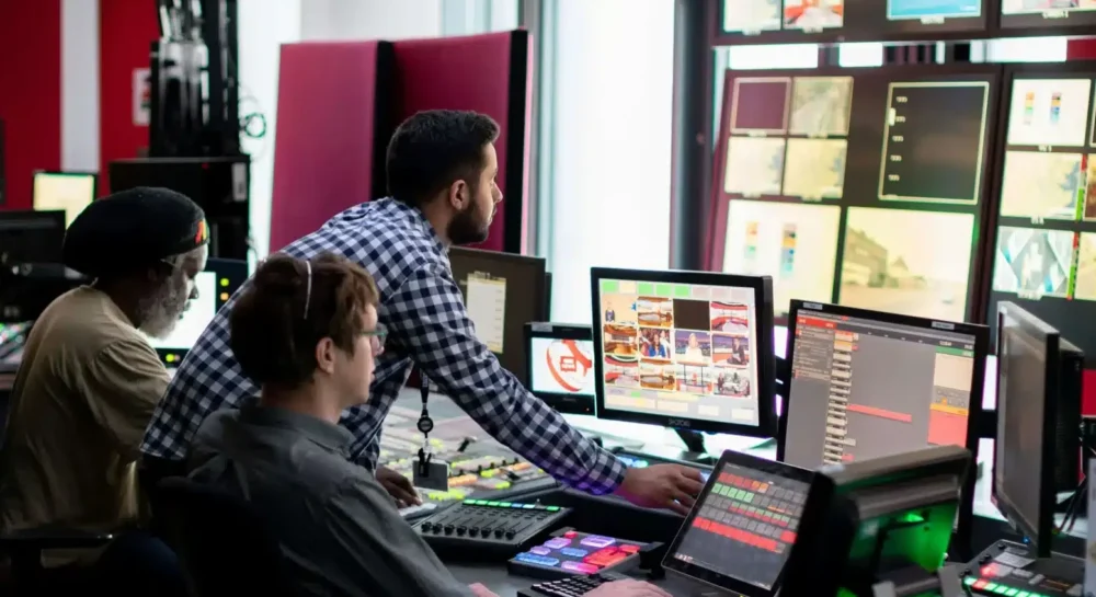 Unlock the Amazing Power of Technology: Essential Tips to Transform Your Life in 2025